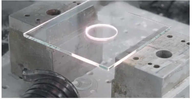 Laser Glass Cutting Machine